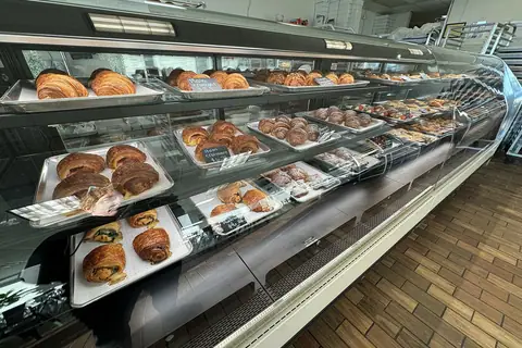 Dozo Japanese Bakery photo 2